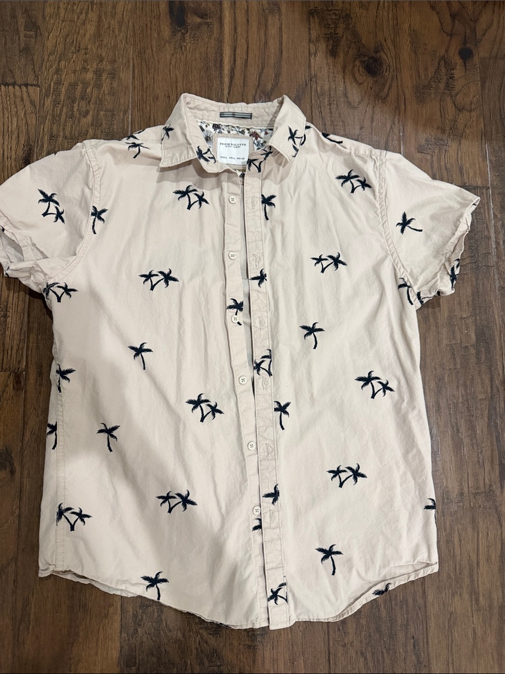 Denim & Flower Short-Sleeve Palm Embroidered Button-Down Shirt - Beige & Black